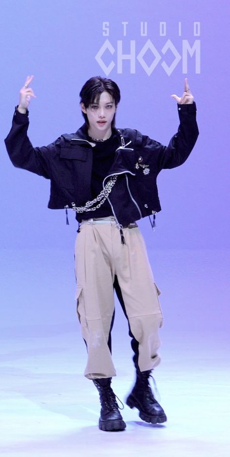 Felix Skz Outfit Inspired, Felix Outfits Inspired, Felix Stage Outfits, Felix Inspired Outfits, Straykids Outfits Inspired, Skz Outfits Inspired, Felix Outfits, Felix Outfit, Skz Fits