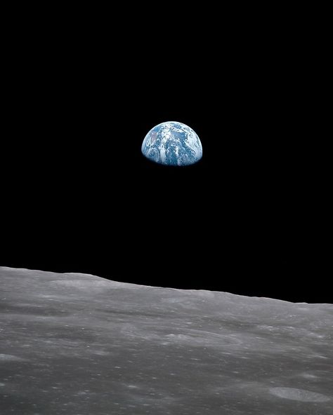 Earth Rise - Apollo 11 Apollo 11 Aesthetic, Landscape Orientation Art, Apollo 11 Wallpaper, Earth Pictures From Space, Earth From The Moon, Earth Rise, I Love Earth, Earth From Moon, Earth In Space