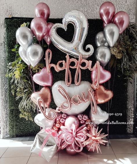 19th Birthday Balloon Ideas, Birthday Balloon Bouquet For Her, Happy Birthday Balloons Bouquet, Balloon Bouquet Ideas Birthday, Birthday Balloon Design, Balloon Bouquet Ideas, Valentines Balloons Decorations, Engagement Party Balloons, Numbers Balloons