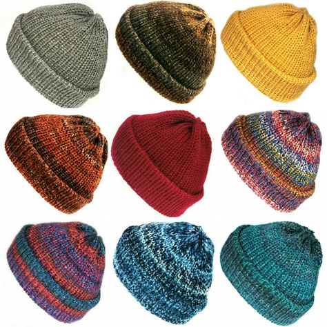 Vegan Gift Ideas, Beanie Knitting Patterns Free, Fisherman Beanie, Cosy Outfit, Handmade Beanies, Yarn Hats, Chunky Wool, Fisherman Hat, Wool Beanie