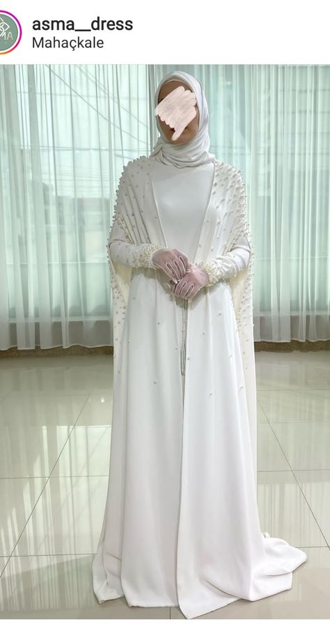 Wedding Abaya Hijab Bride, White Bridal Abaya, Nikkah Abaya White, White Abaya Wedding, Turkish Wedding Dress Muslim, Arabian Wedding Dress, Muslim Nikah Dresses, Nikah Abaya, Abaya Wedding Dress