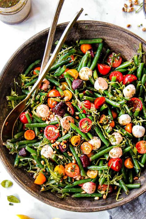 Green Bean Salad with Balsamic Basil Vinaigrette (make ahead! tips & tricks) Baked Meat, Alfredo Recipes, Green Bean Salad Recipes, Blanching Green Beans, Green Bean Salad, Cheap Vegan, Watermelon Slicer, Make Ahead Salads, Meat Casserole