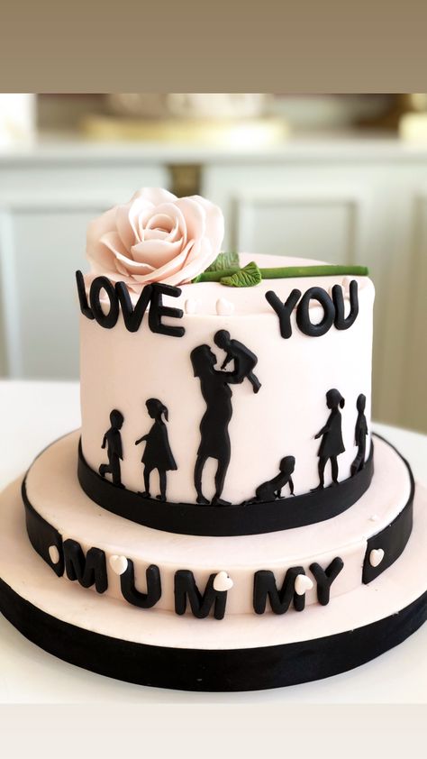 Birthday Cake For Mom Mothers Elegant, Mother Birthday Cake Ideas Mom, Elegant Mother's Day Cake Ideas, Cake Designs For Mothers Birthday, Birthday Cake For Mother Design Mom, 60th Bday Cake For Mom, Mom Birthday Cake Ideas Mothers, Cake Designs For Mom Birthday, 60th Birthday Cake Ideas For Mom