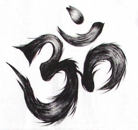 Goa Tattoo, Simbols Tattoo, New Tattoo Styles, Fibonacci Tattoo, Om Symbol Art, Full Hand Tattoo, Krishna Tattoo, Om Tattoo Design, Inca Tattoo