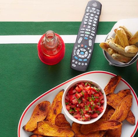 Sweet Potato Skins and Pico de Gallo Snacks Photography, Apple Nachos Recipe, Vegan Superbowl Food, Super Bowl Snack Recipes, Vegan Super Bowl, Gameday Recipes, Super Bowl Snack, Super Bowl Menu, Super Bowl Food Healthy