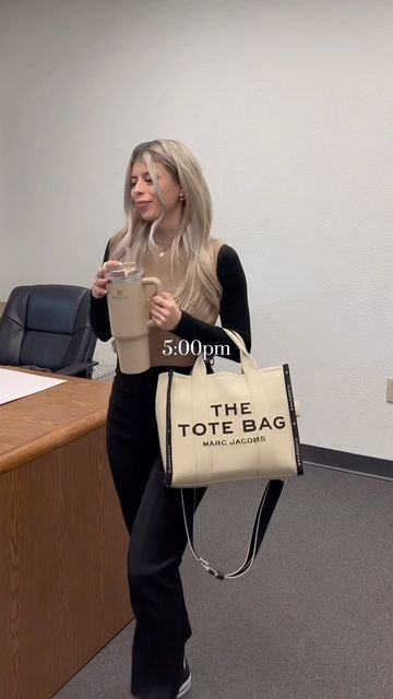 Elaina Michelle, After Work Routine, Motivation Routine, Aesthetic Healthy Lifestyle, Get Dressed With Me, Work Ootd, Vanilla Girl Aesthetic, Office Fits, Routine Daily