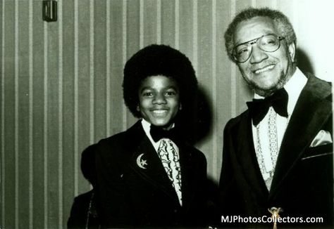 michael and his maternal grandpa Joe Jackson, Secret Sisters, Joseph Jackson, Complicated Relationship, Jackson Family, Jackson 5, The Jacksons, We Are The World, Janet Jackson