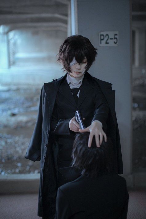 Hakken Dazai, Dazai Cosplay, L Cosplay, Bungou Stray Dogs Characters, Dazai Bungou Stray Dogs, Silly Dogs, Cosplay Characters, Amazing Cosplay, Dazai Osamu