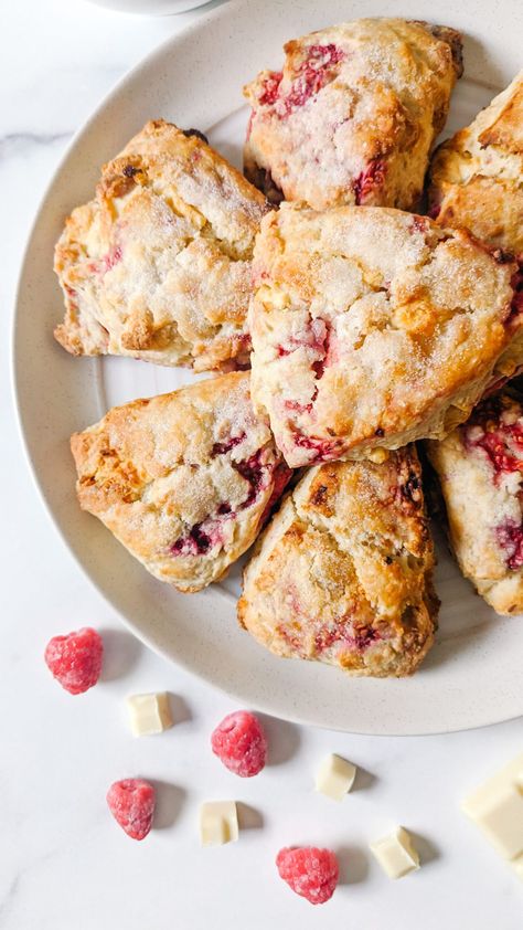 White Chocolate Raspberry Scones - The Cup of Life Raspberry White Chocolate Scones Sourdough, Blueberry White Chocolate Scones, Easy Morning Tea Ideas, Rasberry Scones, Scones Raspberry, Vanilla Scone, Raspberry Scones Recipe, Raspberry White Chocolate Scones, Chocolate Raspberry Scones