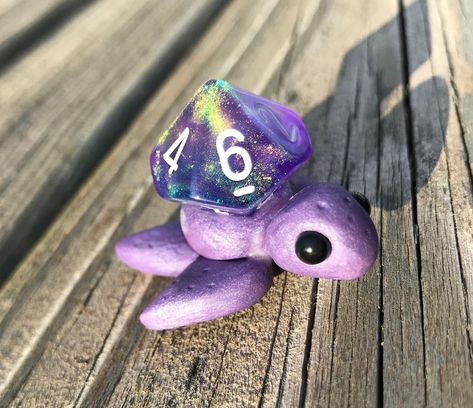 Dnd Dice Holder Clay, Dnd Dice Holder Diy, Dice Diy Crafts, Dice Goblin Art, Dnd Cabinet, Diy Dice Holder, Diy D&d Gifts, Dnd Polymer Clay, Clay Dice Holder