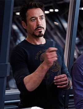 Tony Stark Gif, Avengers Gif, Disneysea Tokyo, Marvel Man, Tony Stank, Marvel Tony Stark, Tony And Pepper, Marvel Gif, Iron Man 2008