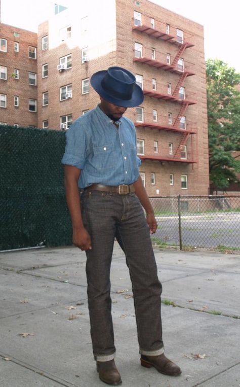 J Crew Panana Hat and chambray Kapital Century Denim Hollows belt Chippewa engineers Kapital Century Denim, Americana Fashion Men, Kapital Denim, American Casual Style, Gentlemen Style, Denim Art, American Casual, Americana Fashion, Sharp Dressed Man