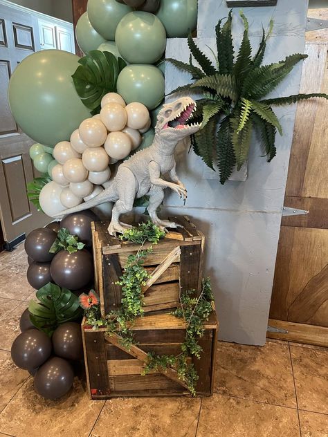 Outside Dinosaur Birthday Party, Jurassic Themed Birthday Party, Dino Party Balloon Garland, Jurassic Park Birthday Party Food, Three Saurus Party, 3 Boy Birthday Party Ideas, T Rex Party Ideas, Black And White Dinosaur Party, Jurassic World Birthday Party Decor