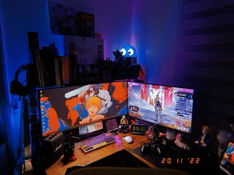 #otaku #roomtour #roomdeco #anime Small Room Setup, Otaku Room, Room Aesthetics, Desktop Setup, Game Websites, Video Game Rooms, Retro Room, Big Desk, Game Rooms