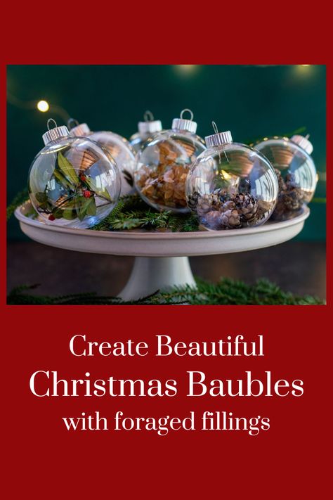 Bauble Filler Ideas, Bauble Filling Ideas, Fill Your Own Christmas Baubles, Clear Christmas Bulbs Ideas, Fillable Baubles Ideas, Clear Baubles Ideas, Filled Baubles, Novogodisnje Dekoracije, Fillable Baubles