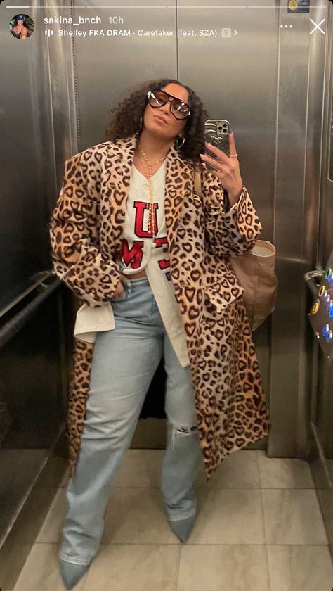 Plus Size Baddie Outfits Dinner, Outfit Accessorizing Ideas, Leopard Trench Coat Outfit, Rb Hat Outfit Black Women, Fall Baddie Outfits Black Women, Plus Size Fall Outfit Ideas Big Stomach, Winter 2024 Street Style, Leopard Print Outfits Black Women, Vegas Day Outfit Winter