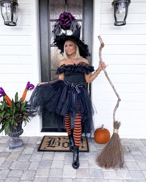 Orange And Black Witch Costume, Trendy Witch Costume, Glamorous Witch Costume, Diy Witch Costumes For Women, Easy Diy Witch Costume Women, Adult Witch Costumes For Women, Womens Witch Costume Diy, Diy Adult Witch Costume, Cute Witch Costume For Women