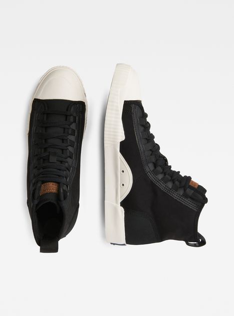 Shoes | Men | G-Star RAW® G Star Raw Shoes, White Leather Sneakers Men, Vulcanized Sneakers, Sneakers Design, Clarks Boots, Mens Footwear, Black Leather Sneakers, Shoes Design, White Leather Sneakers