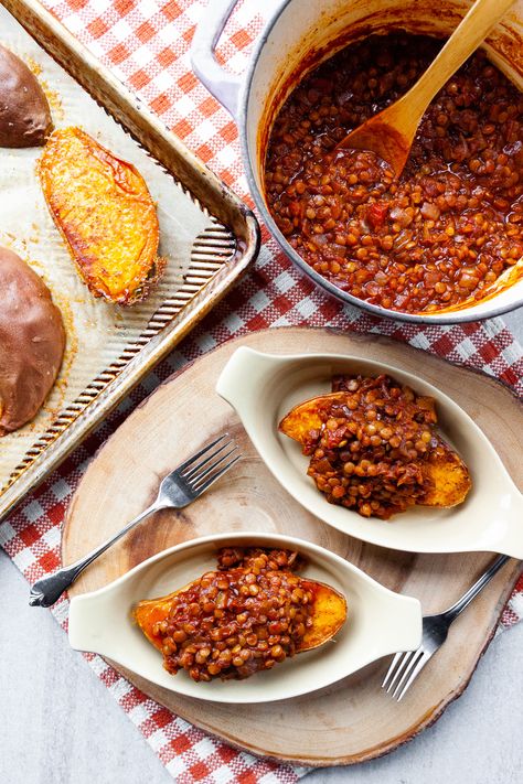 Bbq Lentils, Homemade Bbq Sauce, Roasted Sweet Potato, One Pot Dinners, Homemade Bbq, Potato Recipe, Lentil Recipes, Veg Recipes, Meatless Meals