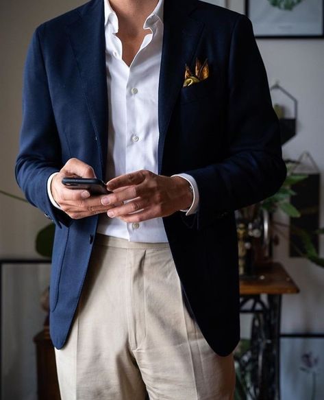 Office Old Money, Old Money Fashion, Blazer Outfits Men, Mens Business Casual Outfits, Money Fashion, Classy Suits, Pants Gift, Classy Outfits Men, Dress Suits For Men