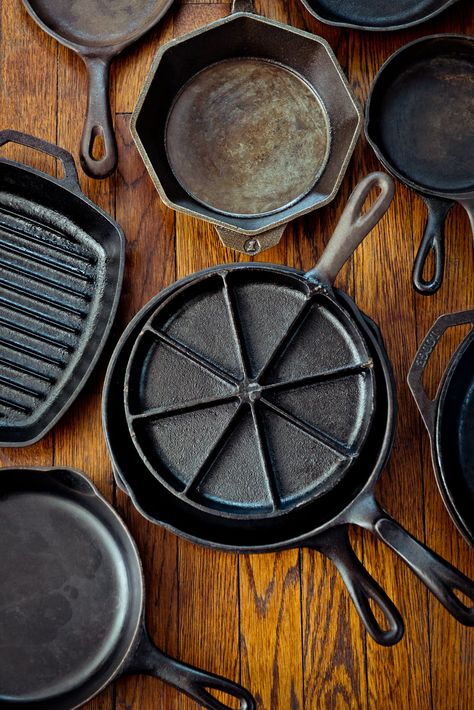 The Kitchn's Guide to Buying Vintage Cast Iron Cookware — Pan of Iron, Pan of Steel Vintage Cast Iron Cookware, Cast Iron Skillet Cooking, Cast Iron Care, Vintage Bakeware, Old Fashioned Kitchen, Kitchen Pans, Cast Iron Cleaning, Iron Skillet Recipes, Seasoning Cast Iron