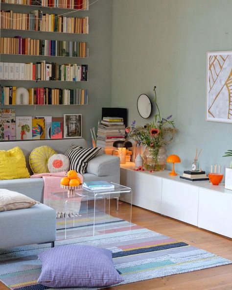 Contemporary Colourful Living Room, Nordic Living Room Colorful, Scandinavian With Pops Of Color, Bright Colorful Interiors, Scandi House Interior, Bright Colour Living Room Decor, Bright Colorful Living Room Ideas, Colorful Scandinavian Interior, Copenhagen Interior Design