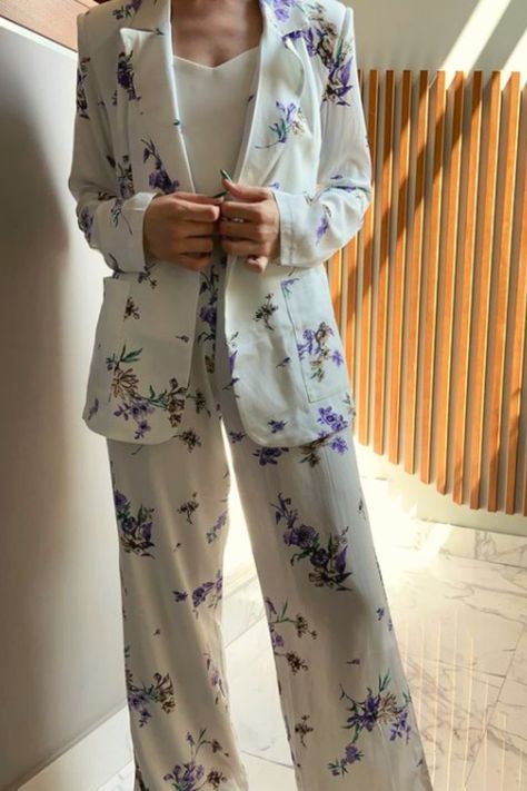 Women Pant Suit Wedding, Unique Prom Suits Women, Flower Suit Woman, Wedding Suite Women, Wedding Suit Women Guest, Patterned Suits Women, Feminine Wedding Suit, Prom Suits Women Elegant, Floral Suits Women