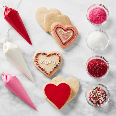 A Valentine's Day DIY Activity: DIY Valentine's Day Cookie Decorating Kit Kit Williams, Red Velvet Sandwich Cookies, Strawberry Chocolate Chip Cookies, Heart Shaped Sugar Cookies, Cool Whip Cookies, Cookie Kits, Cookie Decorating Kit, Vanilla Sugar Cookie, Diy Valentine's Day