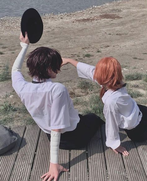 Dazai Chuuya, Dazai Bungou Stray Dogs, Amazing Cosplay, Dazai Osamu, Body Reference, Bongou Stray Dogs, Stray Dogs Anime, Best Cosplay, Stray Dogs