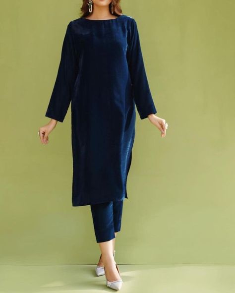 Velvet Kurtis Design Latest, Velvet Kurtis Design, Latest Velvet Dresses, Velvet Kurti, Blouse Casual Fashion, Party Wear Indian Dresses, Beauty Skin Care Routine, Indian Designer Wear, Designer Wear