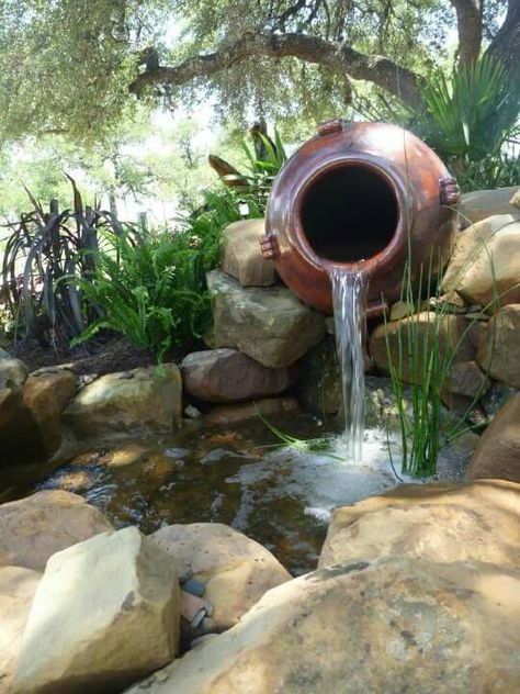 ... Water Feature Ideas, Kolam Koi, Taman Air, Garden Ponds, Outdoor Ponds, Diy Fountain, Garden Waterfall, Pond Waterfall, Backyard Water Feature