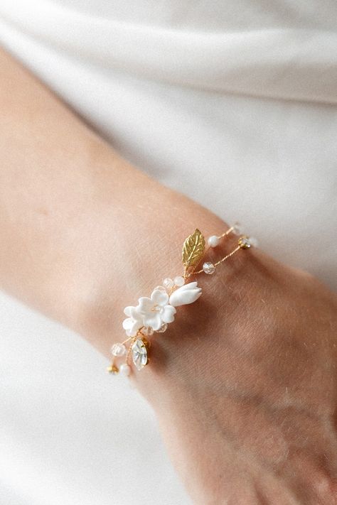 Bridal Bracelet for Bride, Boho Wedding Jewelry, Flowers Bracelet for Gift, Wedding Bracelet With Flowers, Wedding Bracelet - Etsy UK Whimsical Wedding Jewelry, Wedding Bracelets For Bridesmaids, Wedding Bracelets For Bride, Bracelet For Bride, Money Wedding, Boho Wedding Jewelry, Jewelry Flowers, Delicate Wedding, The Wedding Singer