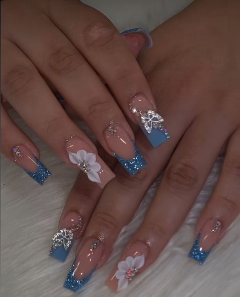 Light Blue Square Nail Designs, Cute Nail Ideas With Gems, Royal Blue Nails Flowers, Teal Quince Nails, Baby Blue Xmas Nails, Dark Blue Nails Christmas, Blue Topaz Nails, Square Nail Designs Trending Now 2024, Blue Sweet 16 Nails