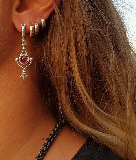 Ring Stacks, Garnet Birthstone, High End Jewelry, Earrings Handmade Dangle, Medieval Jewelry, Birthstone Earrings, Dope Jewelry, Garnet Jewelry, Garnet Earrings