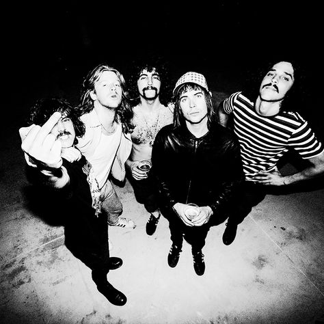 NEWS: The reggae rock band, Sticky Fingers, have announced a North American tour, for April and May. Bootleg Rascal will join the tour, as support. Details at http://digtb.us/1nFuh7J Black And White Band Photos, 5 Piece Band Photos, Cool Band Photos, 90s Band Photos, Rock Band Photoshoot Ideas, Band Photo Ideas, Rock Band Photography, Rock Band Photoshoot, Band Pictures Ideas