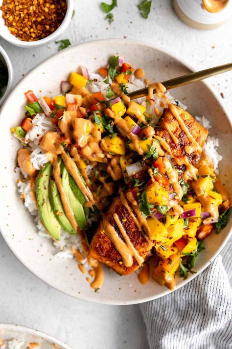 Cajun Salmon w/ Mango Salsa - Eat With Clarity Salmon With Mango Chutney, Bbq Salmon With Mango Avocado Salsa, Salmon Bowl With Mango Salsa, Mango Salsa With Salmon, Easy Summer Night Dinners, Mango Salmon Recipes, Cajun Bowl, Salmon And Mango Salsa, Baked Cajun Salmon