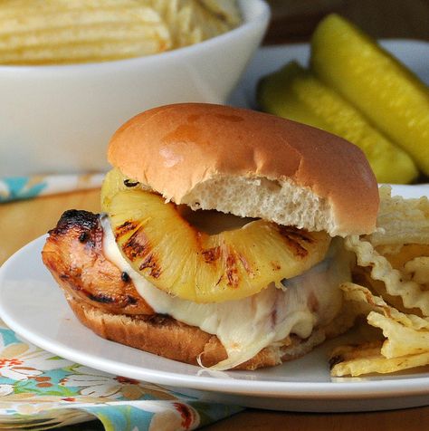 Chicken And Pineapple Sandwich, Grilled Chicken Pineapple Sandwich, Teriyaki Chicken Sandwiches, Pineapple Chicken Sandwich, Hawaiian Chicken Sandwiches, Teriyaki Chicken Sandwich, Hawaiian Chicken Sandwich, Sandwich Vegetarian, Bread Substitute