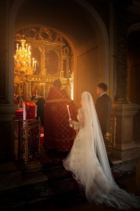 Orthodox Wedding, Jesus Christ Art, Christian Wedding, Marriage Ceremony, Wedding Time, Wedding Beauty, Faith In God, Gorgeous Wedding, Maid Of Honor