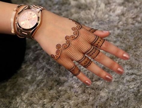 Jagua Henna, Indian Mehndi Designs, Tato Henna, Mehndi Designs 2018, Henna Art Designs, Mehndi Designs For Kids, Mehndi Design Pictures, Modern Mehndi Designs, Engagement Mehndi Designs