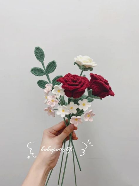 Rose Crochet Bouquet, Rose Flower Red, Flower Projects, Crochet Flower Bouquet, Diy Bouquet Wrap, Bouquet Rose, Rose Crochet, Flower Bouquet Diy, Gender Inequality