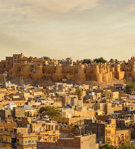 Jaisalmer Tourism - Looking for tourist information of Jaisalmer? Find detailed tour & travel guide of Jaisalmer. Jaisalmer Desert, Travel 2024, Desert Tour, Golden City, Jaisalmer, India Tour, Tourist Information, Scenic Beauty, Tourist Places