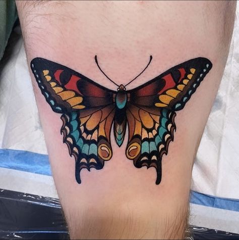 Butterfly Tattoo Leg, Vintage Butterfly Tattoo, Traditional Butterfly Tattoo, Realistic Butterfly Tattoo, Butterfly Tattoo Ideas, Colour Tattoo For Women, Tattoo Leg, Butterfly Tattoos For Women, Wicked Tattoos