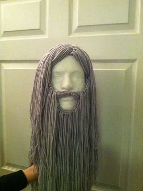 Gandalf beard Diy Beard Costume, Yarn Beard Diy, Zeus Costume, Theater Props, Yarn Beard, Crochet Beard, Beard Costume, Yarn Wig, Diy Beard