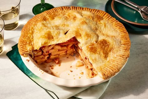 The Best No-Sugar-Added Apple Pie No Sugar Apple Pie, Apple Pie Crust, Low Glycemic Foods, Frozen Pie, Sugar Apples, Gala Apples, Apple Sauce, Healthy Apple, Favorite Dessert