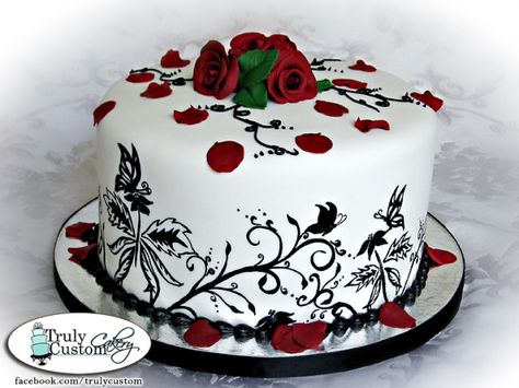 black, white, and red Red Velvet Birthday Cake Ideas, Cake For Women Elegant, Birthday Cake Ideas For Adults Women, Birthday Cake Ideas For Women, Cake Ideas For Women, Velvet Birthday Cake, Birthday Cupcakes For Women, Birthday Cake For Women Elegant, Birthday Cake For Women