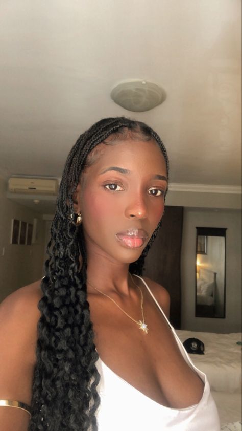 Wavy Braids Black Women, Goddess Braids Black Women, Wavy Knotless Braids, Godness Braids, Knotless Braids Goddess, Brown Knotless Braids, Brown Knotless, Black Woman Braids, Fairy Hairstyle