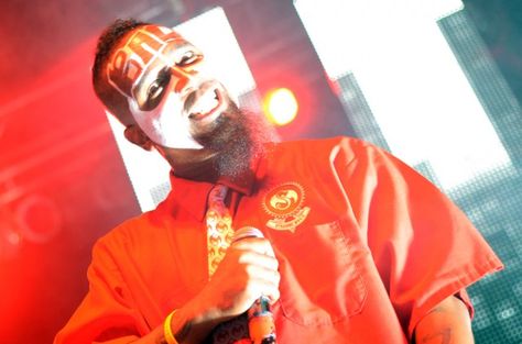 tech n9ne concert | Tech N9ne striking a pose for the camera at Knitting Factory Concert Photography Culture, Tech N9ne, Concert Outfit Ideas, Pose For The Camera, Strike A Pose, Concert Outfit, Reno, Image Search, Outfit Ideas