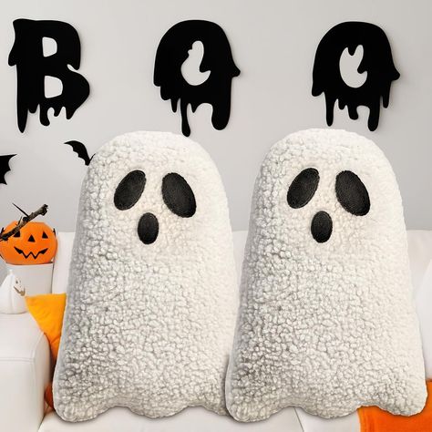 Cute ghosts