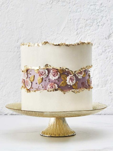 Wedding Cake Icing, Creative Wedding Cakes, Beautiful Cake Designs, Elegant Birthday Cakes, Creative Cake Decorating, Beautiful Birthday Cakes, Cake Decorating Designs, Cake Trends, New Cake