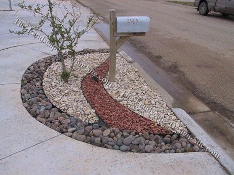 Mailbox Garden, Mailbox Landscaping, Landscaping Around House, Outdoor Landscape Lighting, Landscaping Tips, Landscaping With Rocks, Landscaping Plants, Outdoor Landscaping, Desert Landscaping